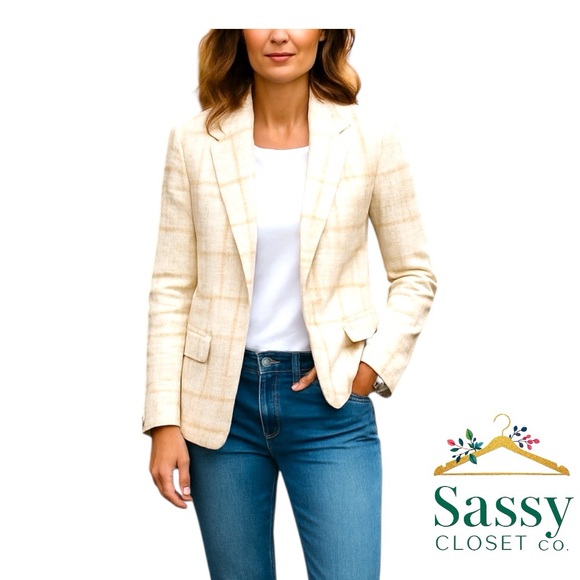 SHEIN White Blazer with Notched Lapels and Modern Silhouette - Picture 1 of 7